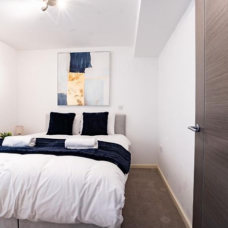 Serviced Apartments Nailsea Экстерьер фото