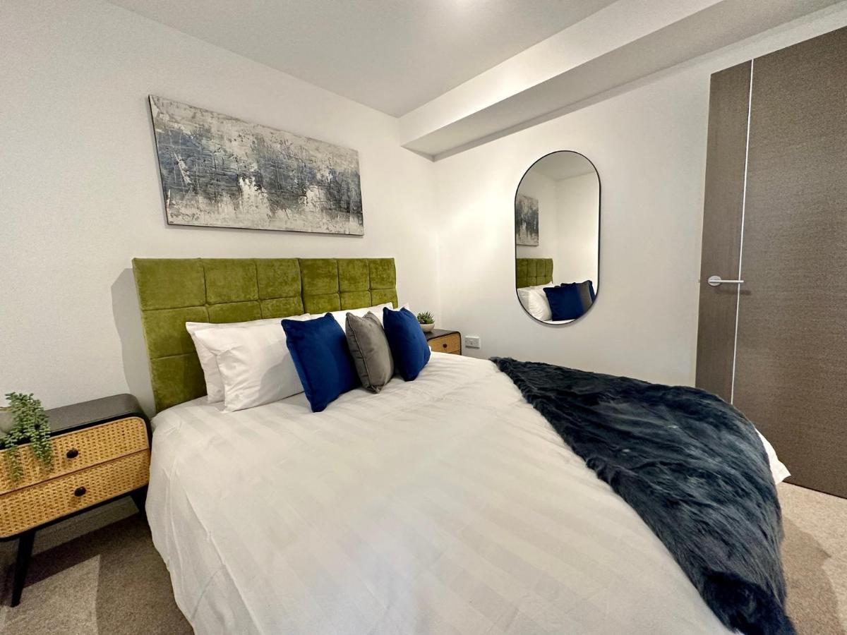 Serviced Apartments Nailsea Экстерьер фото