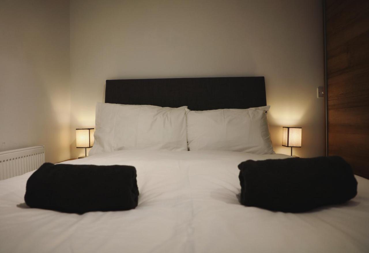 Serviced Apartments Nailsea Экстерьер фото
