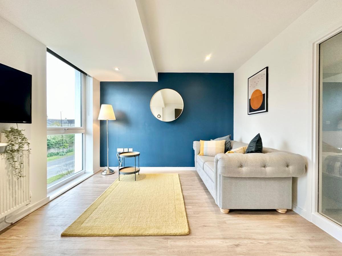 Serviced Apartments Nailsea Экстерьер фото